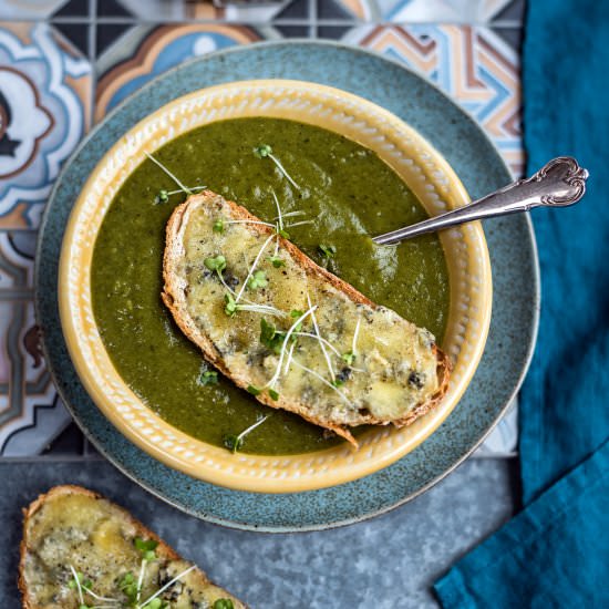 Broccoli and Kale Soup - Recipe photo by supergoldenbakes