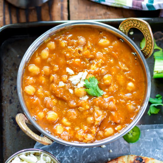 Vegan Chickpea Curry - Recipe photo by ChefDeHome