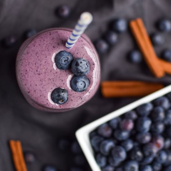 PB Blueberry Cinnamon Smoothie - Recipe photo by projectmealplan