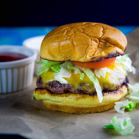 The Best Cheeseburger Ever - Recipe photo by TheBBQBuddha