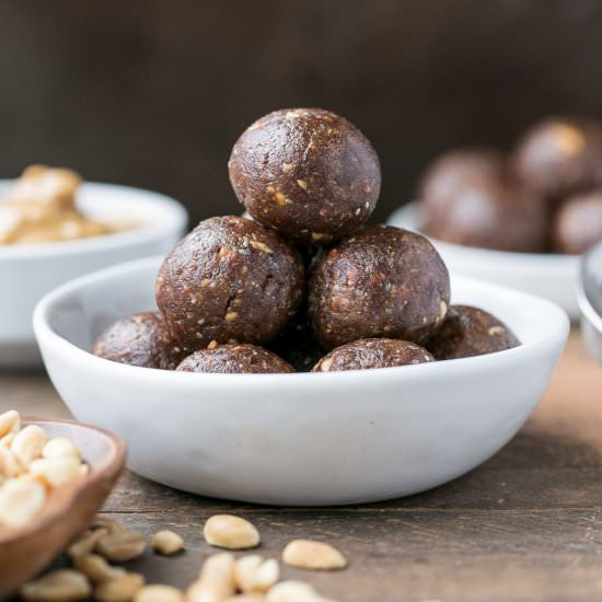 Chocolate Peanut Butter Energy Bite - Recipe photo by bakerita