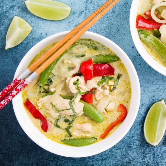 Thai Green Curry Chicken - Recipe photo by Valeries Keepers