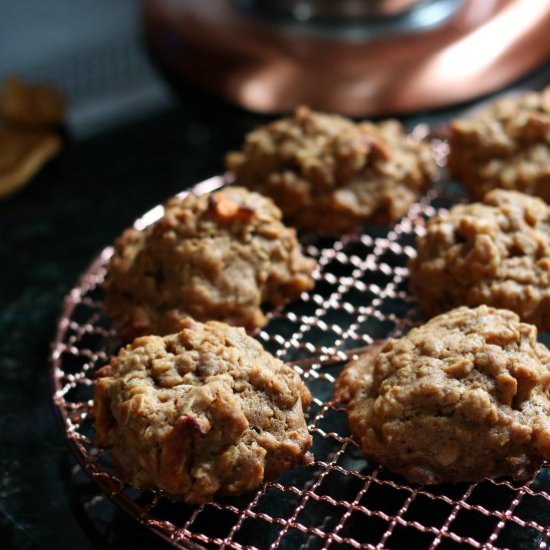 Apple Cinnamon Oatmeal Cookies - Recipe photo by treatswithatwist