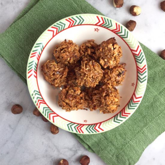 Caramel-Hazelnut Macaroons - Recipe photo by thebrookcook.wordpress.com