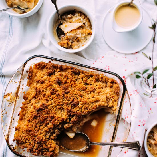 Vanilla Pear Crisp - Recipe photo by foodess