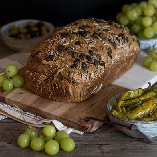 Spelt Whole-Grain Bread - Recipe photo by stylish living
