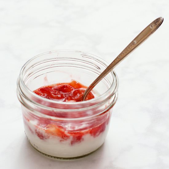 Coconut Yogurt - Recipe photo by Mea from Meats and Sweets