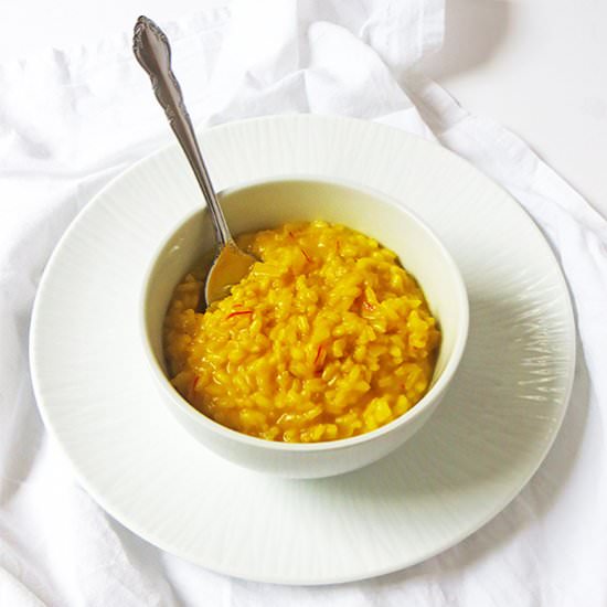 Simple Saffron Risotto - Recipe photo by olivetreekitchen