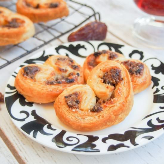 Date Walnut Palmiers - Recipe photo by carolinescooking