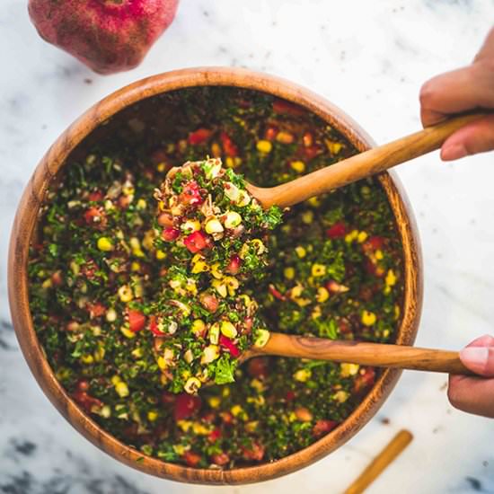 kale,caramel'd onions & pomegranate - Recipe photo by tiongbahrukitchen