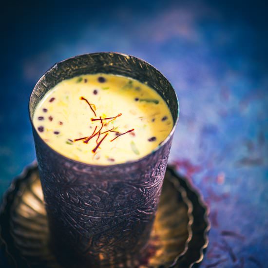Dry Fruits Saffron Milk - Recipe photo by Whiskaffair