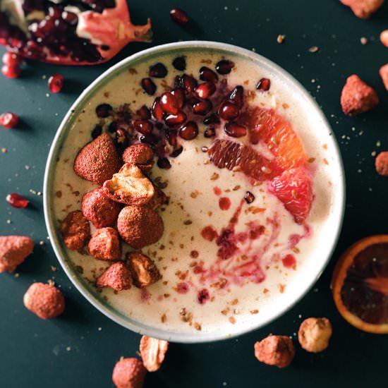 Winter Smoothie Bowl - Recipe photo by recordsintheden