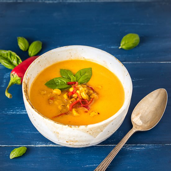 Spicy Butternut Squash Curry Soup - Recipe photo by vivalafood