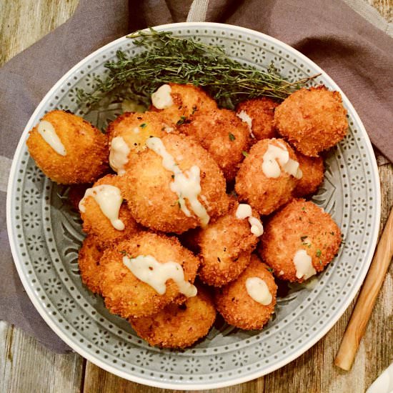 Smoked Ham & White Cheddar Fritters - Recipe photo by AHintofWine