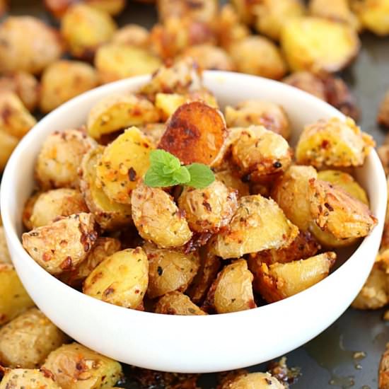Oven Roasted Potatoes - Recipe photo by ruchiskitchen