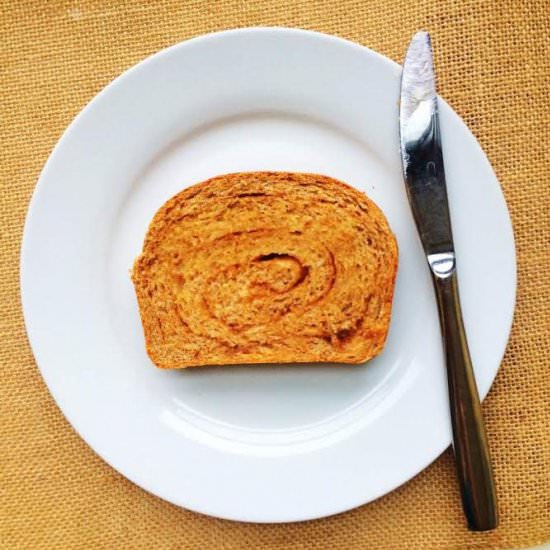 Whole Wheat Cinnamon Swirl Bread - Recipe photo by RoxanasKitchen
