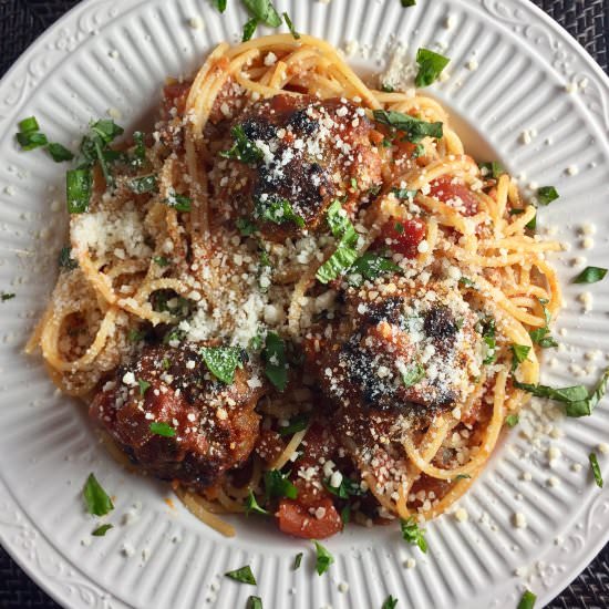 Classic Spaghetti & Meatballs - Recipe photo by AlyRomero