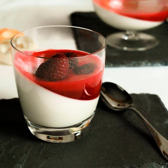 Panna Cotta with Raspberry Sauce - Recipe photo by Recipes from Italy