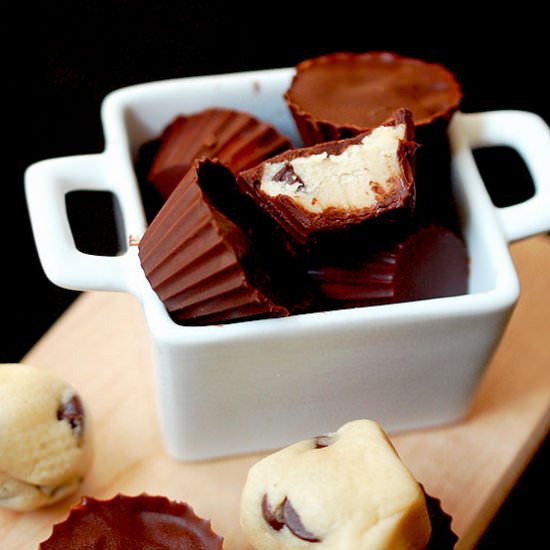 Mini Eggless Cookie Dough Cups - Recipe photo by evabakes