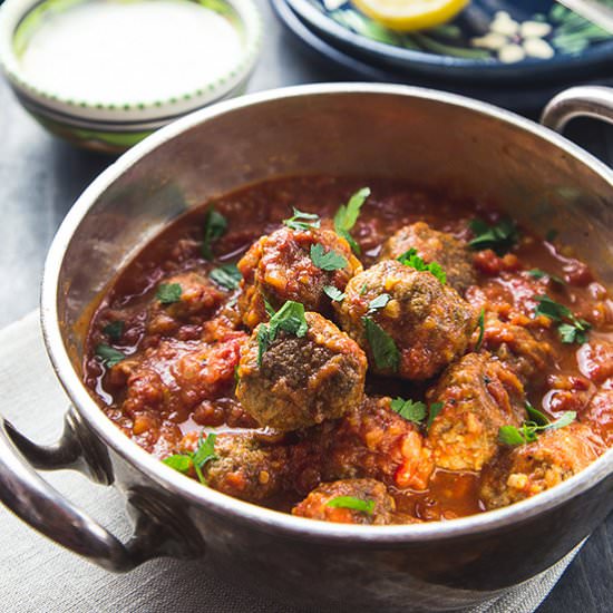 Moroccan Lamb Meatballs - Recipe photo by The Girl Loves To Eat