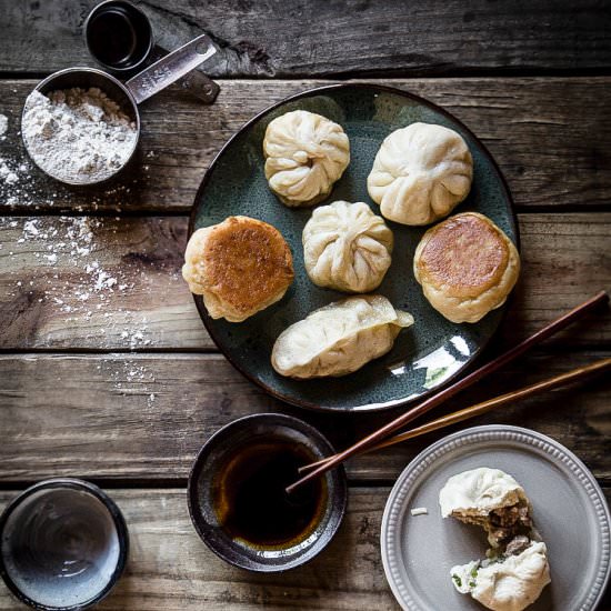 Pan Fried Pork & Chives Buns - Recipe photo by WhatToCookToday
