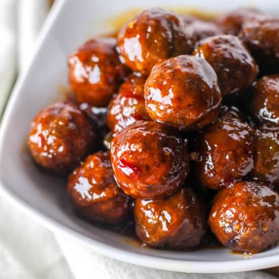 Chipotle Peach Meatballs - Recipe photo by theculinarycompass