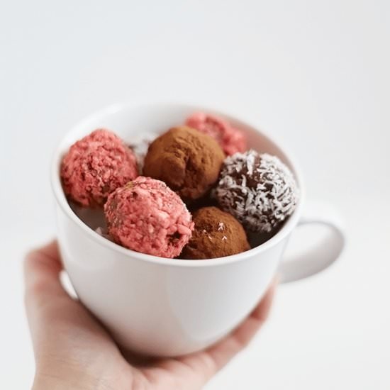 HEALTHY VALENTINES TRUFFLES - Recipe photo by TwoRaspberries