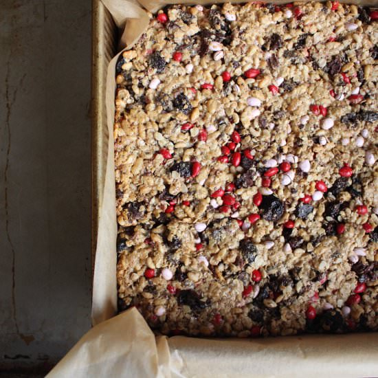 Healthy granola bars - Recipe photo by meandthemoose