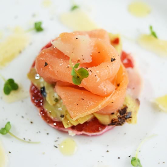 Starter of Smoked Salmon - Recipe photo by LinsFood