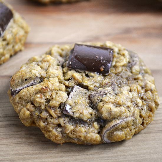 Chocolate Chunk Oat Cookies - Recipe photo by lightscamerabake