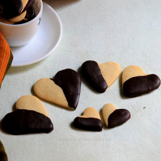 Chocolate Dipped Cinnamon Cookies - Recipe photo by firsttimercook