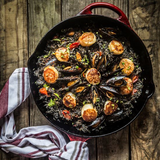 Squid Ink Seafood Paella - Recipe photo by WhatToCookToday