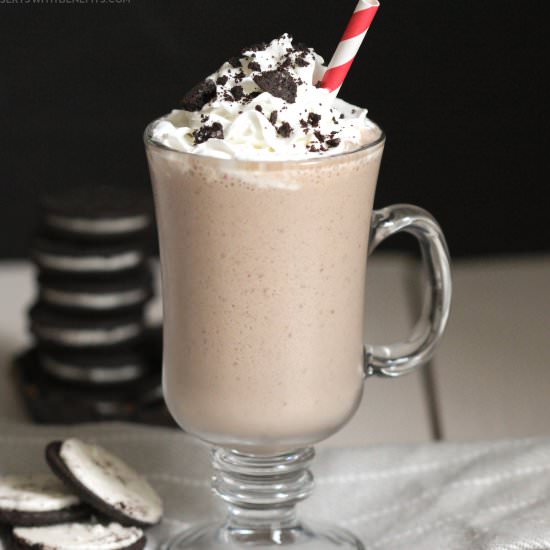 Gluten Free Oreo Milkshake - Recipe photo by dessertswithbenefits