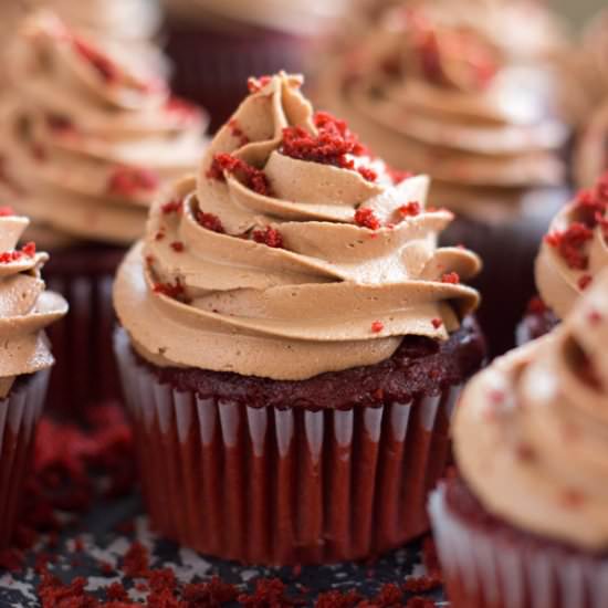 Nutella Red Velvet Cupcakes - Recipe photo by thegoldlininggirl