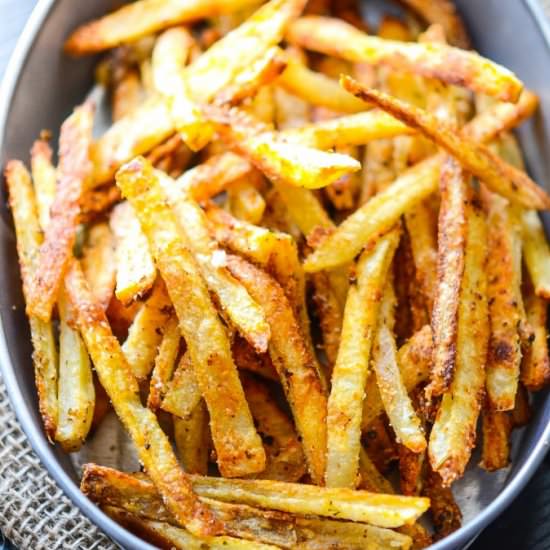 Crispy Oven Baked French Fries - Recipe photo by YummyClip