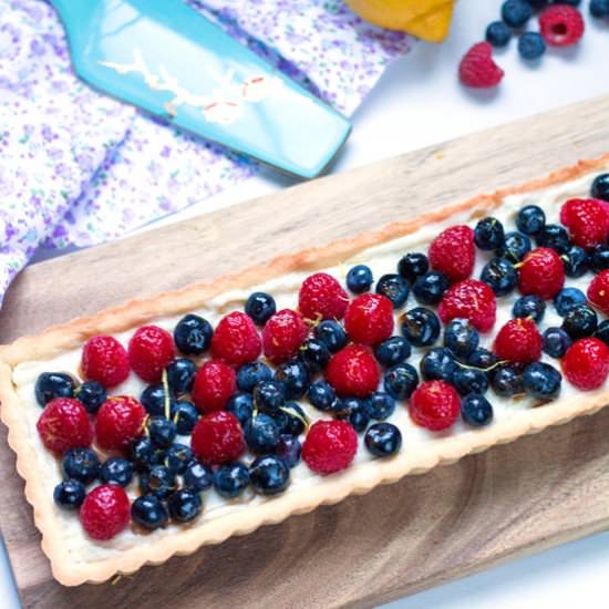 Anniversary Berry Tart with Vanilla - Recipe photo by sugarlovespices