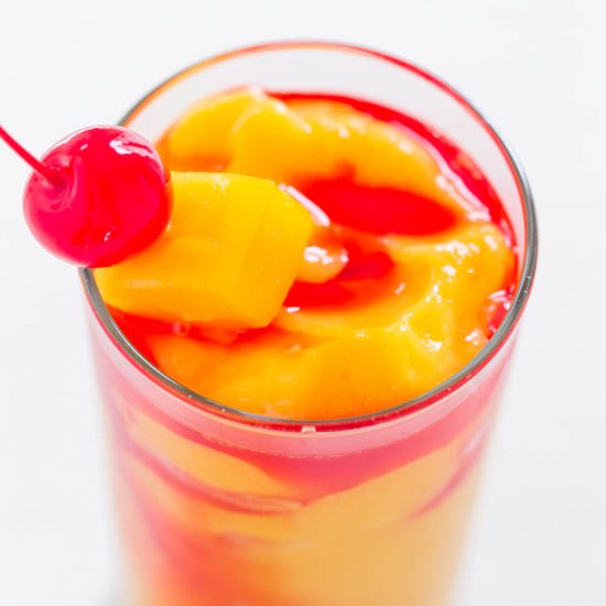 Kiss On The Lips Cocktail - Recipe photo by Averie