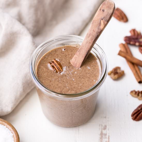 Vanilla Bean Pecan Butter - Recipe photo by bakerita