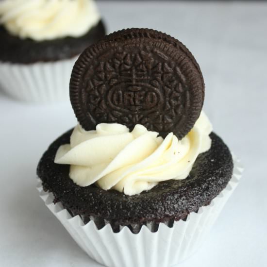 Cookies and Cream Cupakes - Recipe photo by Family Table Treasures