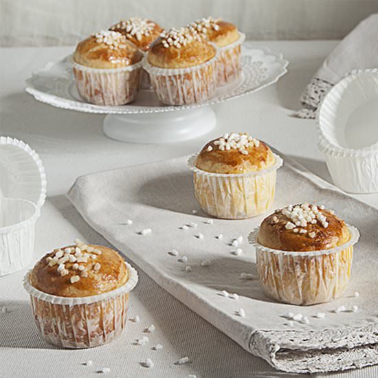 Brioches parisiennes by C.Felder - Recipe photo by cookingmesoftly