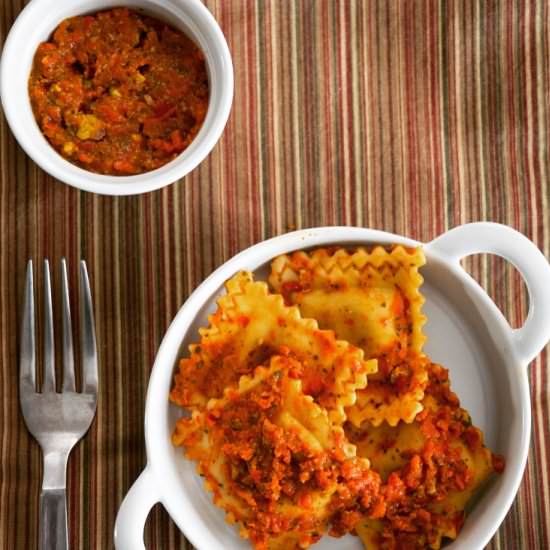 Roasted Red Pepper Ravioli - Recipe photo by morselsofparadise