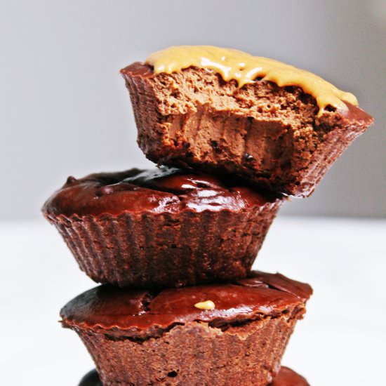Peanut Butter Cupcakes - Recipe photo by AlwaysHungryVegan