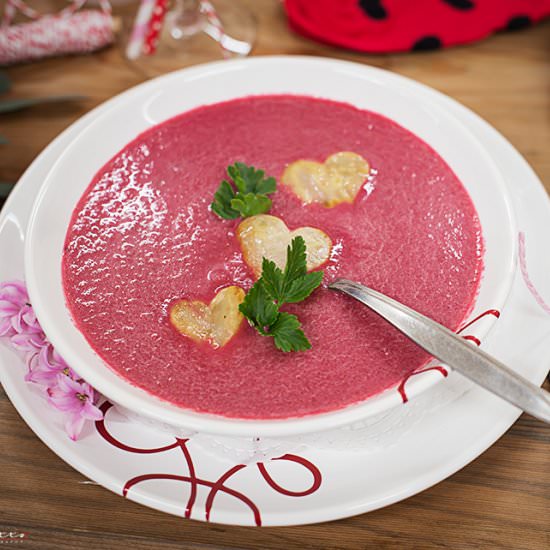 Beetroot Celery Soup - Recipe photo by cookingcatrin