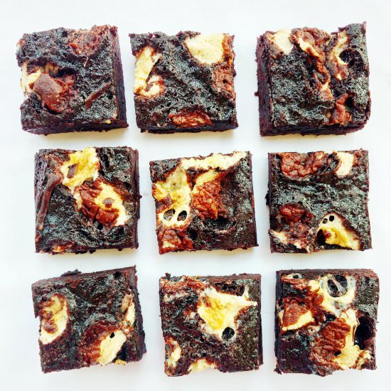 Marshmallow Brownies - Recipe photo by Flours n frostings