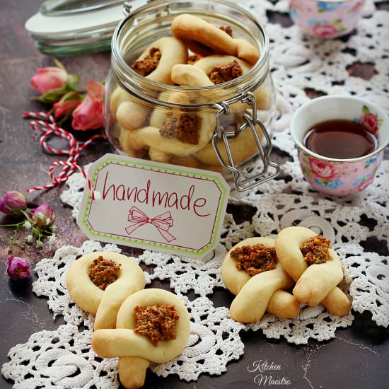 Baklava twist cookies - Recipe photo by Kitchen Maestro