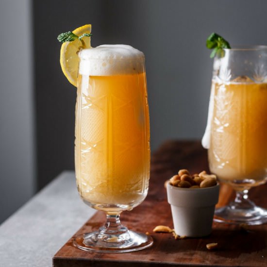 Sparkling Pomelo Ginger Shandy - Recipe photo by Use Your Noodles