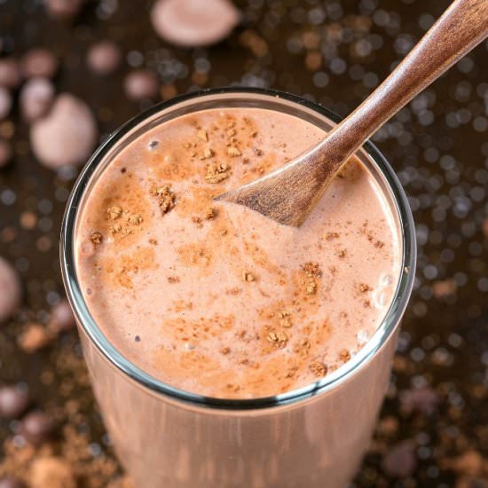 Brownie Batter Oatmeal Smoothie - Recipe photo by thebigmansworld