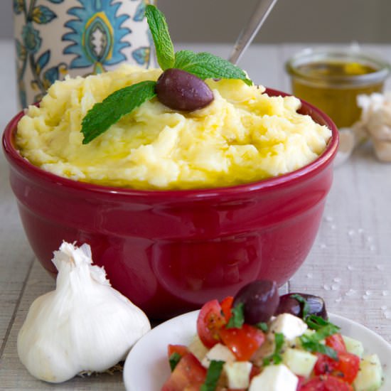 Skordalia- Greek Mashed Potatoes - Recipe photo by Philosokitchen