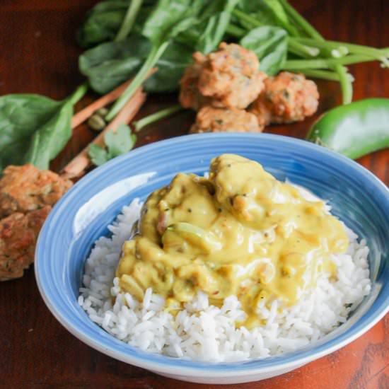 Yoghurt Curry with Spinach Pakoras - Recipe photo by cinnamon_and_coriander