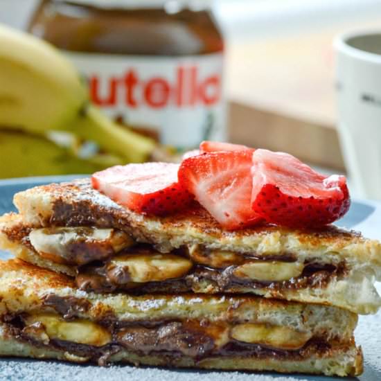 Banana & Nutella French Toast - Recipe photo by meyerfoodblog